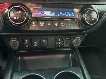 Toyota Hilux, 2,8D 4x4 Active ZÁRUKA - 16