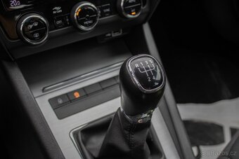 Škoda Octavia Combi 1.6 TDI Style. - 16
