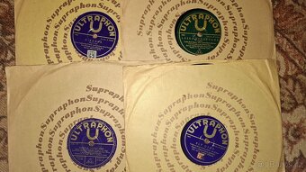 Šelakové gramofonové desky - 25 cm - 16