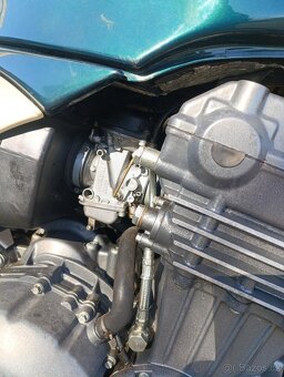 youngtimer Triumph Sprint 900 - 16