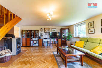 Prodej rodinného domu, pozemek 857m² v Pomezí nad Ohří - 16