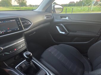 Peugeot 308 sw, 1.5BHDi, 96 kW 130 Allure, CZ - 16