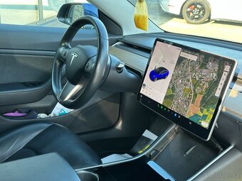 Tesla Model 3 2019 - 16