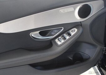Mercedes-Benz Třídy C 220d DIS+ / Cam nafta automat - 16