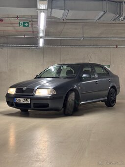 Škoda Octavia Tour 1.6 MPI - 16