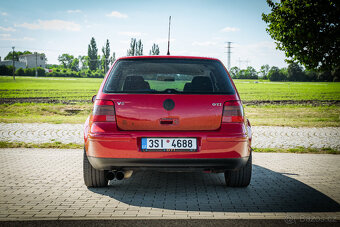 VW Golf IV 2.3 V5 GTI - 16