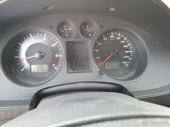 SEAT CORDOBA 1.4 Í 55 KW R.V 2005 123155 KM - 16