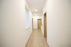Prodej rodinného domu, 6+kk, 225 m², pozemek 727 m², Vamberk - 16