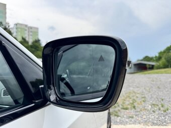 BMW 320d xDrive M paket - 16