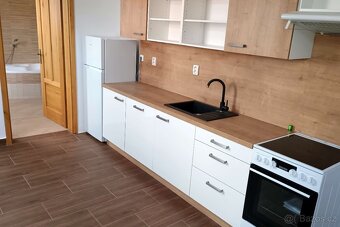 Pronájem 3+kk Netolice, Mírové Náměstí v centru - 16