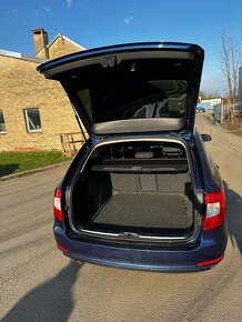 Škoda Superb 2 103 kW 2011 DSG - 16