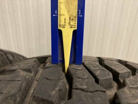Mitsubishi Outlander 215/70/16 Nokian Outpost AT - 16