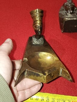 Sošky zvířat, různých vír, rytířů atd. - 16