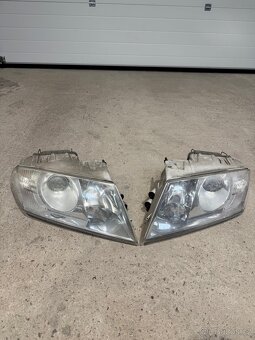 Přední části vozu Octavia 2 - 16