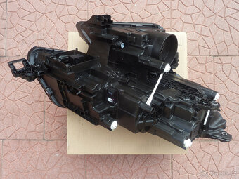 Škoda Kodiaq orig světlo lampa 566941015F 565945207A - 16