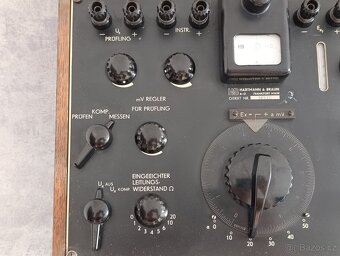 Starý vzhledově velice zachovalý německý přístroj - 16