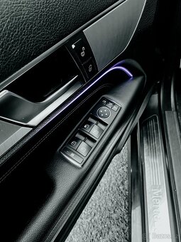 MERCEDES BENZ E 220 CDI AMG - LINE - 16