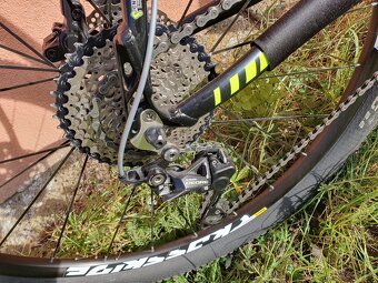 Horské kolo Maxbike M709 MTB 21" - 16