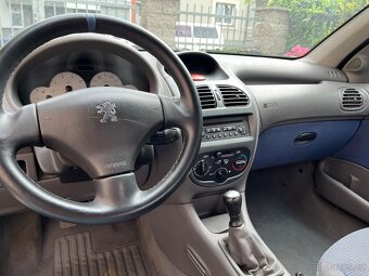 Peugeot 206 1,4i - 16