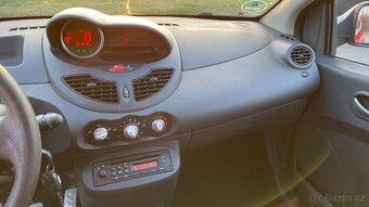 RENAULT TWINGO 1.6i RS - 16