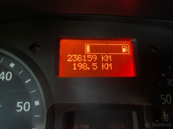 RENAULT TRAFIC 2.5DCI 146PS LONG 6 MÍST R.V.2011 - 16