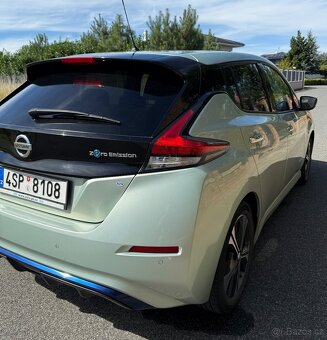 Nissan LEAF,  110kW ZERO 40kWh, ČR 1.MAJITEL, 100 % BATERIE - 16