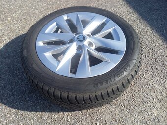 Zimní NOVÝ komplet Škoda Octavia IV+ 205/55R17 GoodYear - 16