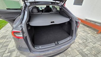 Tesla Model Y Long Range AWD, 47k najeto - 16