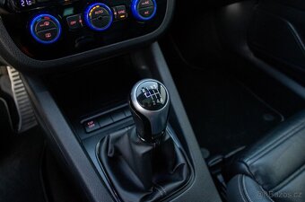 Volkswagen Scirocco R 2.0 TSI - 16