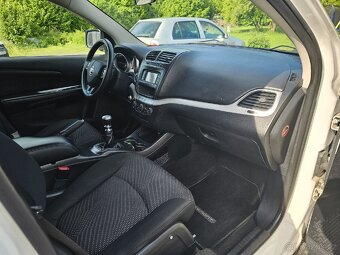 Fiat Freemont 2,0JTD (103kw) 2011 - 7míst - TOP STAV - 16