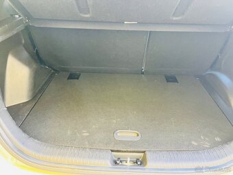 HYUNDAI IX20 1.4 i BENZÍN ALU KOLA,  NAJETO JEN 93 TIS KM - 16