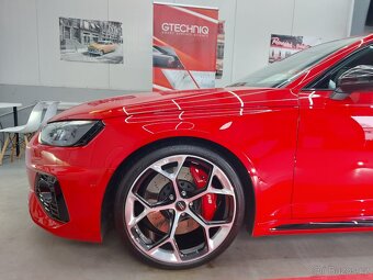 Audi rs4 - 16