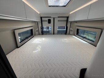 ADRIA TWIN SELECTION 640 SGX, 180 PS, AUTOMAT 8st. - 16