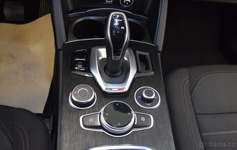 Alfa Romeo Stelvio 2.2 JTD Q4 FACELIFT 2021-DPH - 16