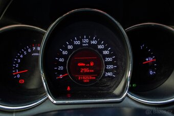 Kia Ceed SW 1.6 GDI - 16