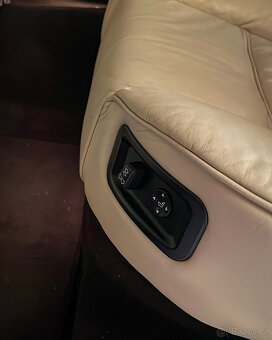 BMW E38 740iL - 16