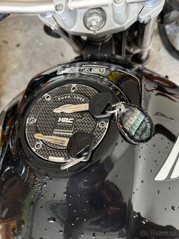 Honda Hornet 900, 2004 - 16