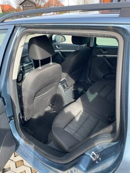 Škoda Octavia 12 TSi 77 Kw Elegance DSG Kombi - 16