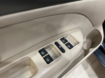 Škoda Octavia II Elegance 1,6MPI, PERFEKTNÍ STAV - 16