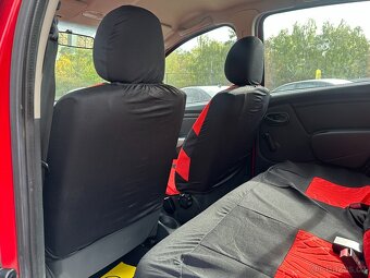 Dacia Sandero 2011 - 16