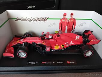 Bugatti  a  Ferrari    1:18  Burago - 16