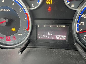 VITARA 1,5 Elegance Panorama 4x4 6AGS Hybrid - 16