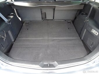 Mazda 5 1,6 MZR-CD 7 míst, nyní po servisu, velice pěkná - 16