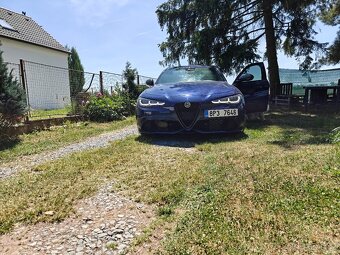 Alfa Romeo Giulia Veloce Ti Q4 2.2 JTD m 16v 154kw - 16