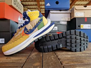 Nike x sacai x Jean Paul Gaultier Vaporwaffle - 16