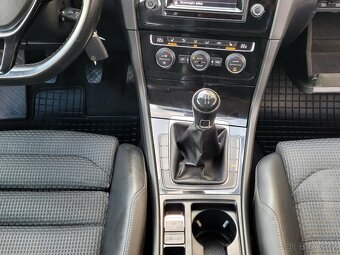 Volkswagen Golf, 1,6 TDi SERV.KNÍŽKA,ROZVODY - 16