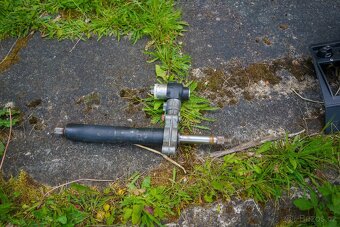 Různé díly ze Škody 105 model M - 16