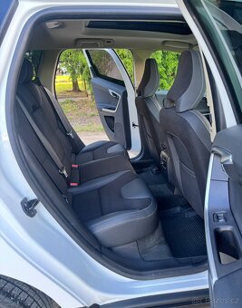 VOLVO XC60 2.4 D3 AWD AT SUMMUM PLUS - 16