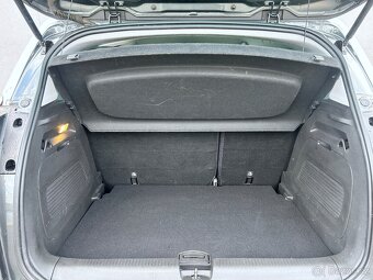 Opel Crossland X TOP VÝBAVA - 16