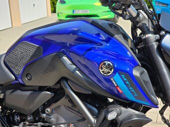 Yamaha MT-07, původ ČR, záruka do 9/2026,doplňky za 25.000Kč - 16